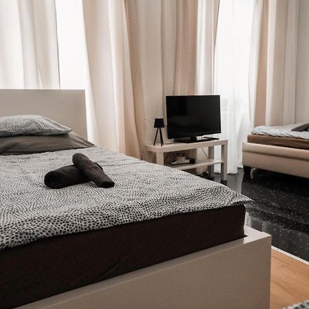 Wl Apartments #10R Вена Экстерьер фото
